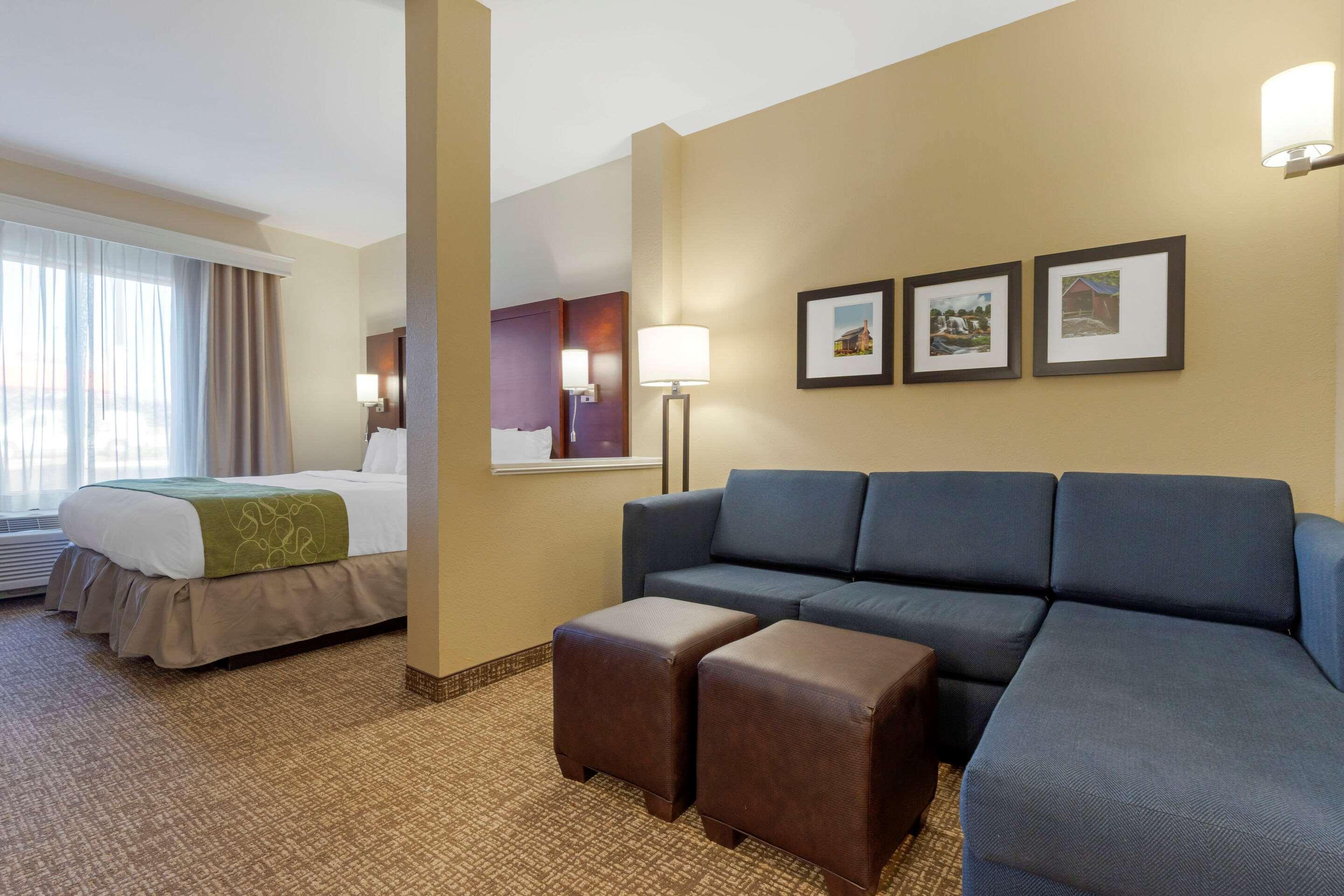 Comfort Suites Greenville South Piedmont Eksteriør bilde