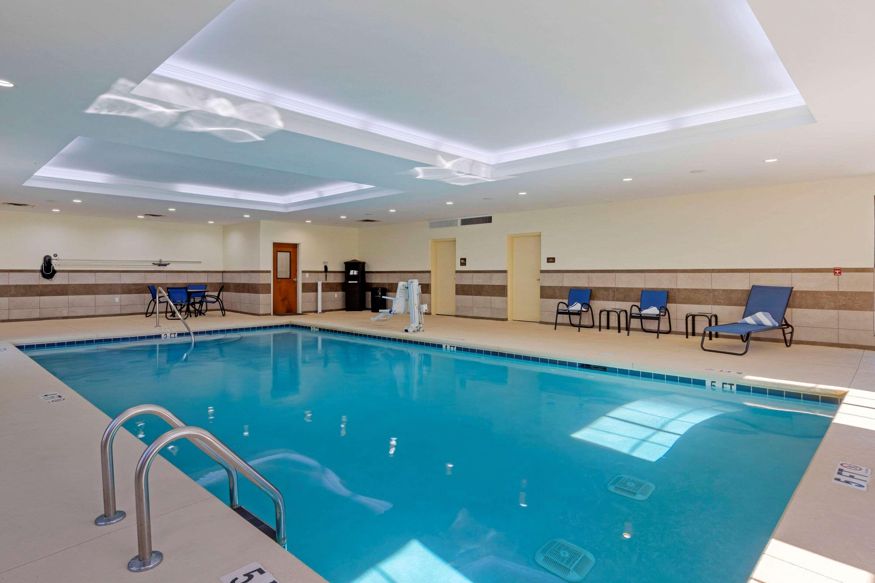 Comfort Suites Greenville South Piedmont Eksteriør bilde