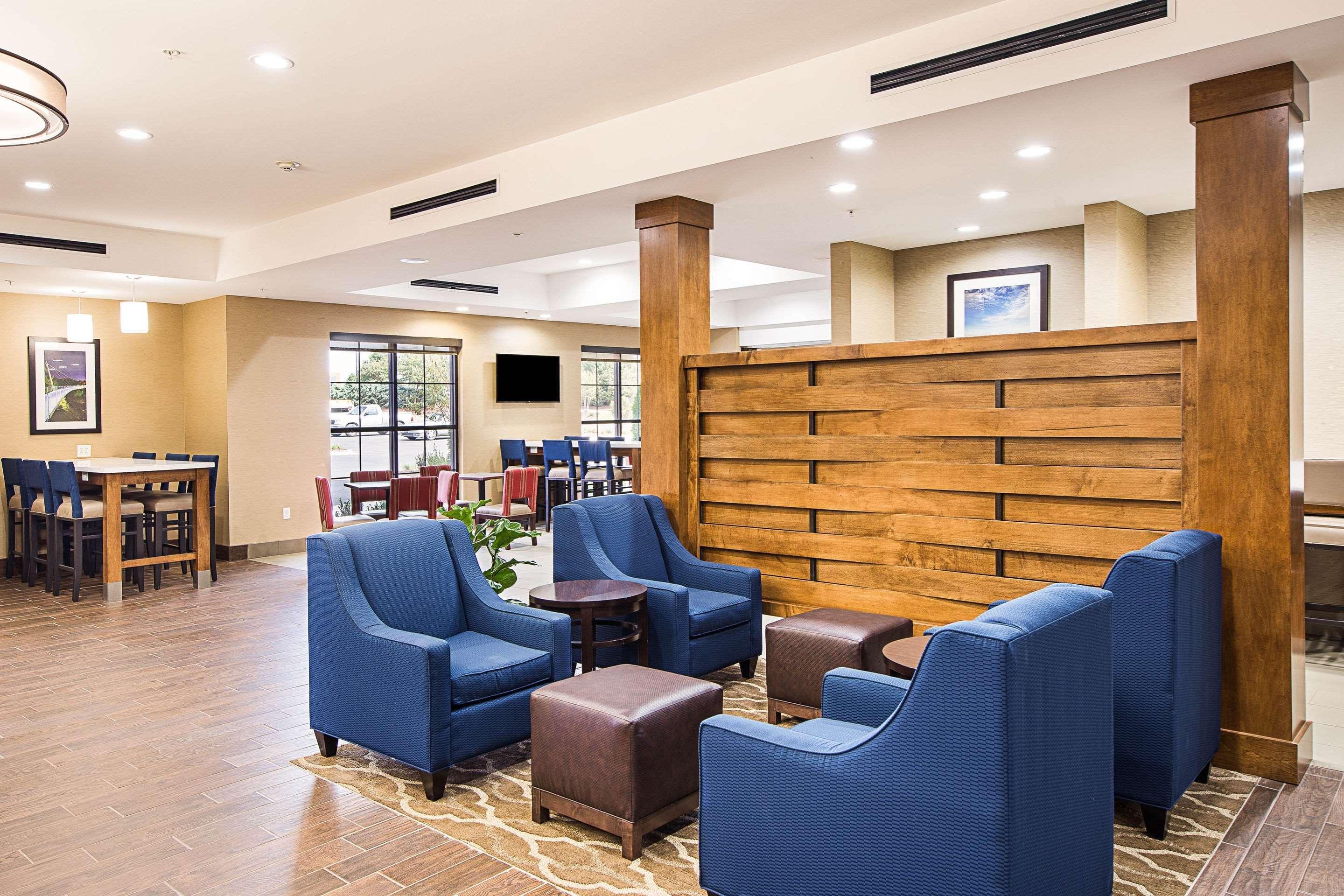 Comfort Suites Greenville South Piedmont Eksteriør bilde