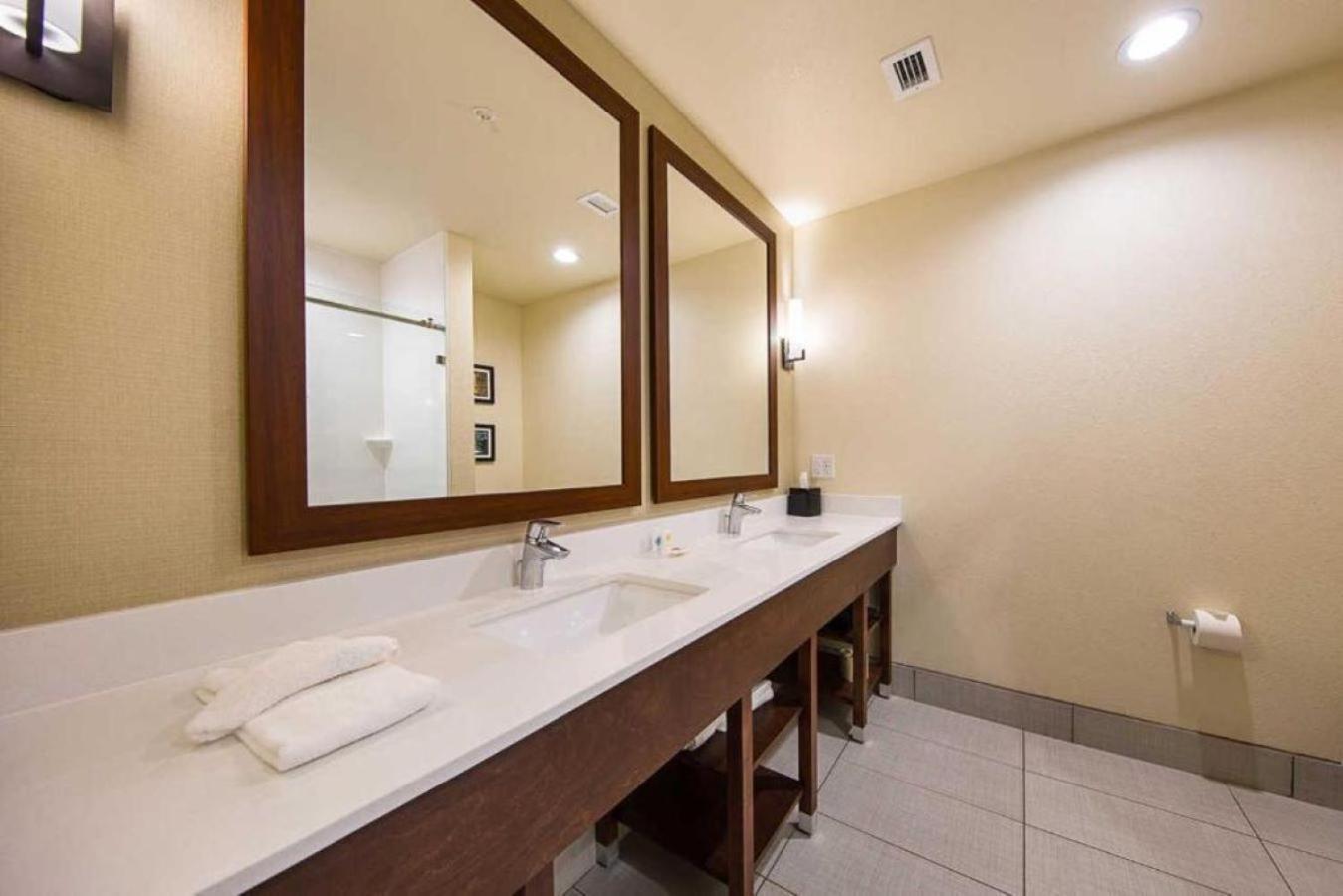Comfort Suites Greenville South Piedmont Eksteriør bilde